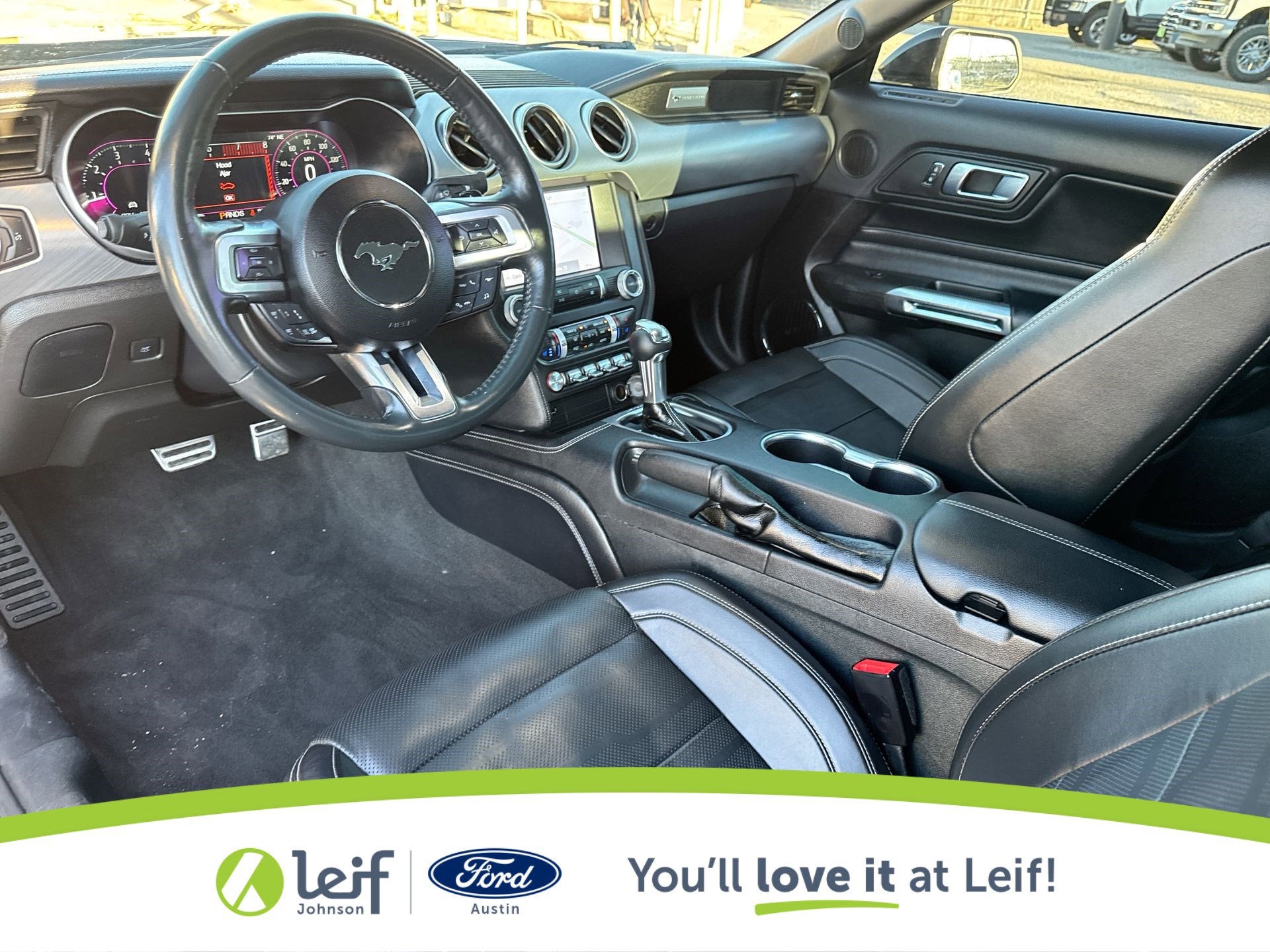 2022 Ford Mustang EcoBoost Premium