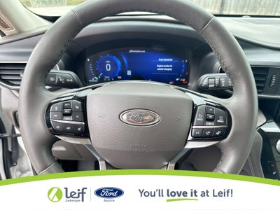 2023 Ford Explorer Platinum