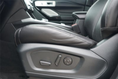 2022 Ford Explorer Hybrid Platinum