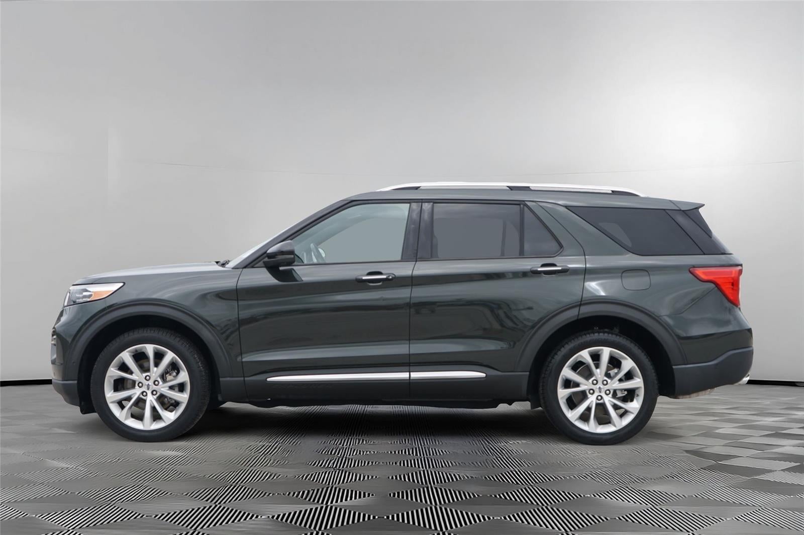 2022 Ford Explorer Hybrid Platinum