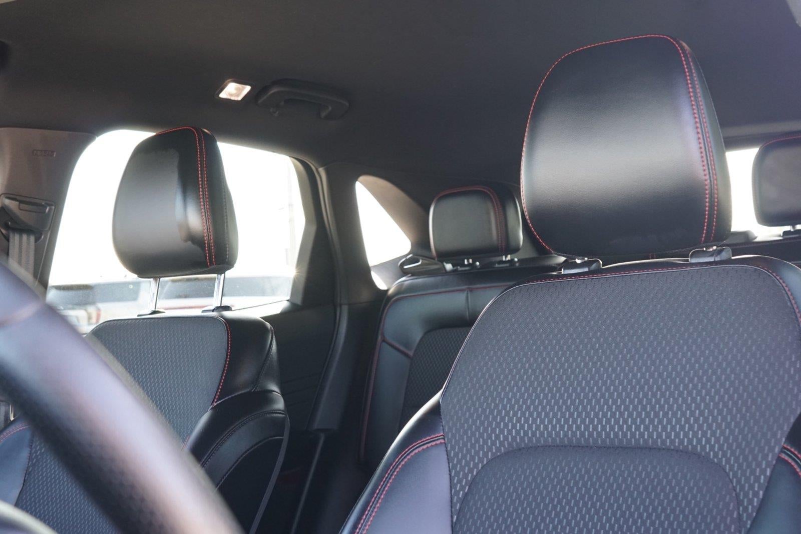 2025 Ford Escape Hybrid ST-Line