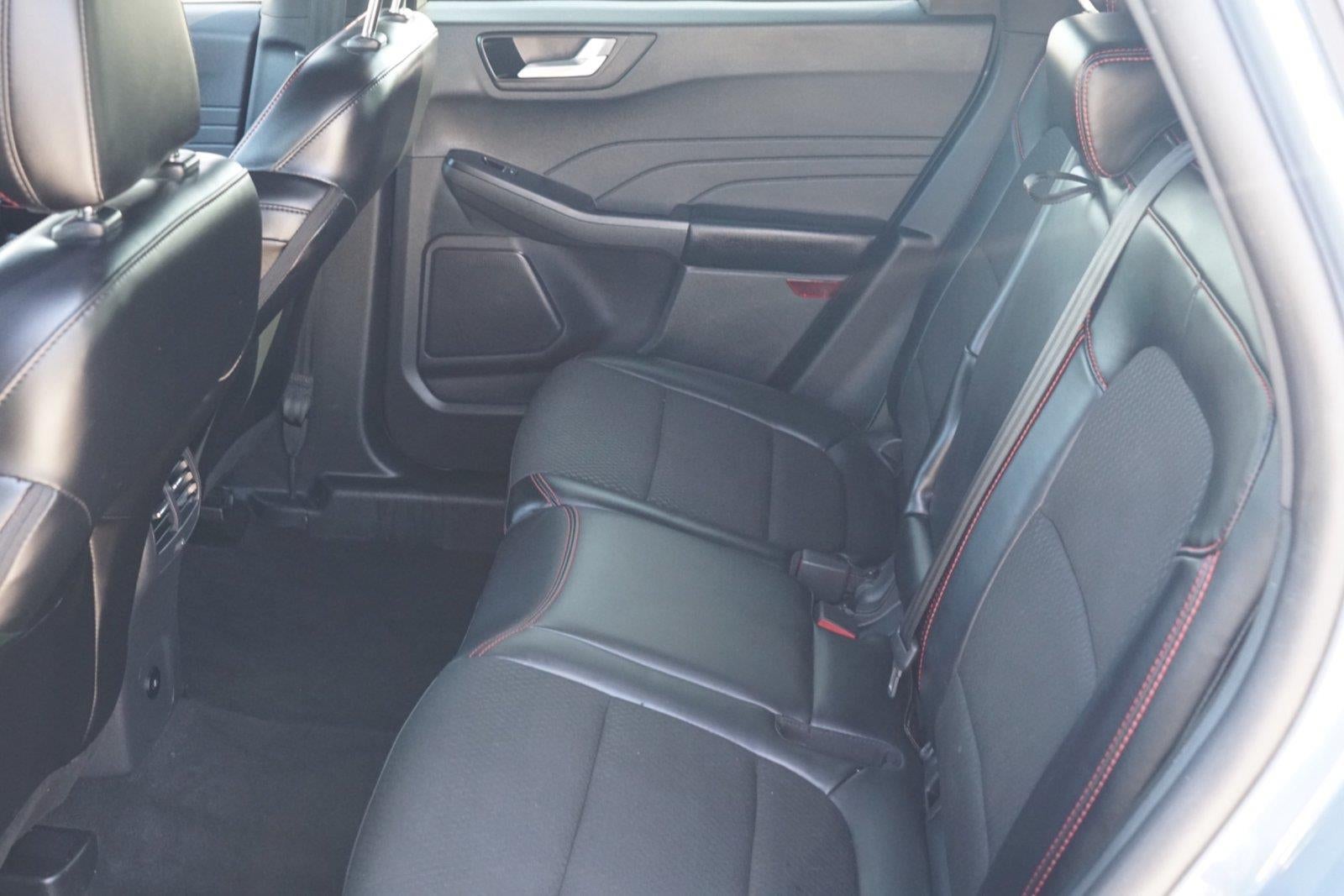 2025 Ford Escape Hybrid ST-Line