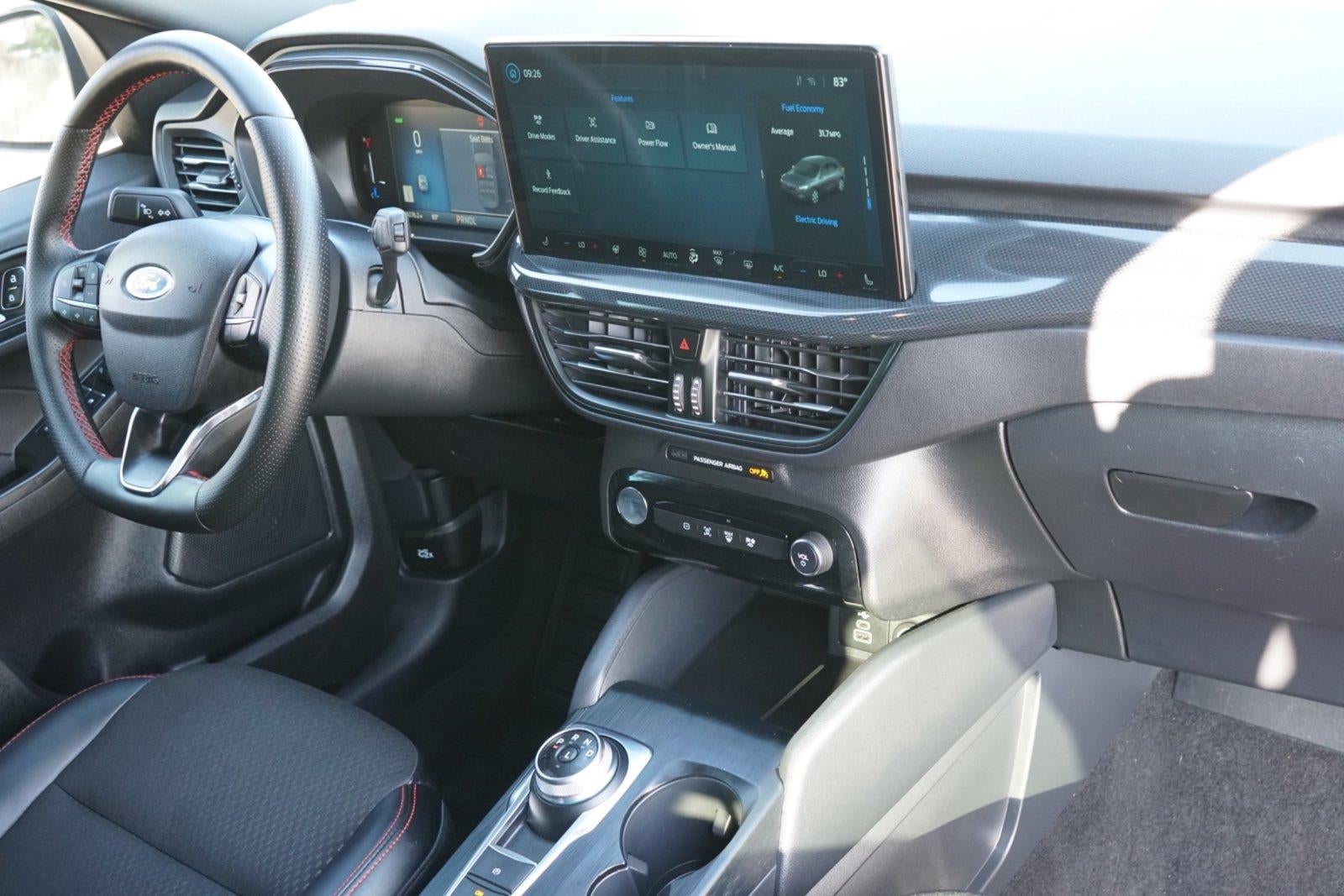 2025 Ford Escape Hybrid ST-Line
