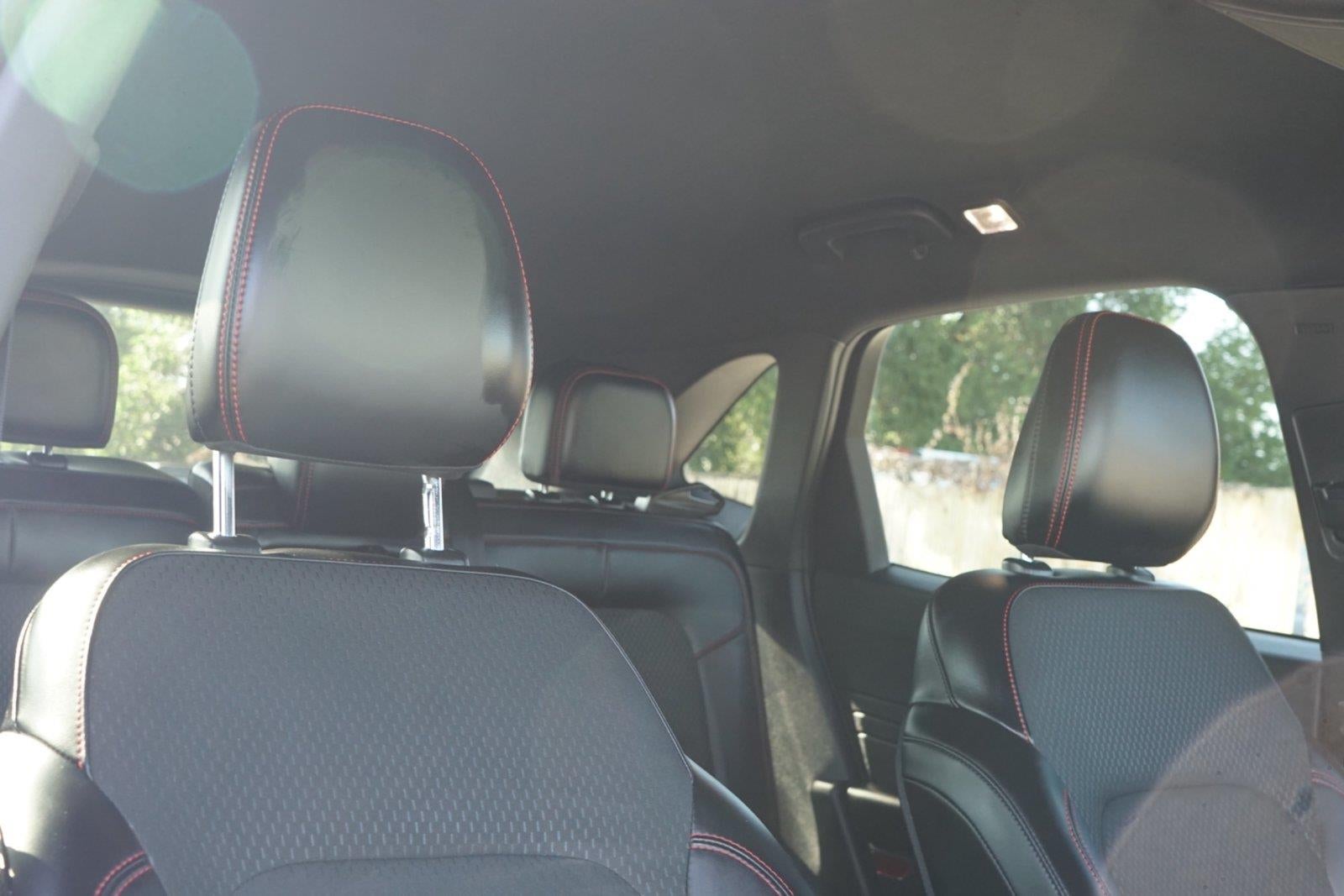 2025 Ford Escape Hybrid ST-Line