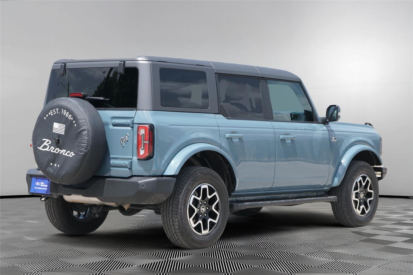 2022 Ford Bronco Outer Banks