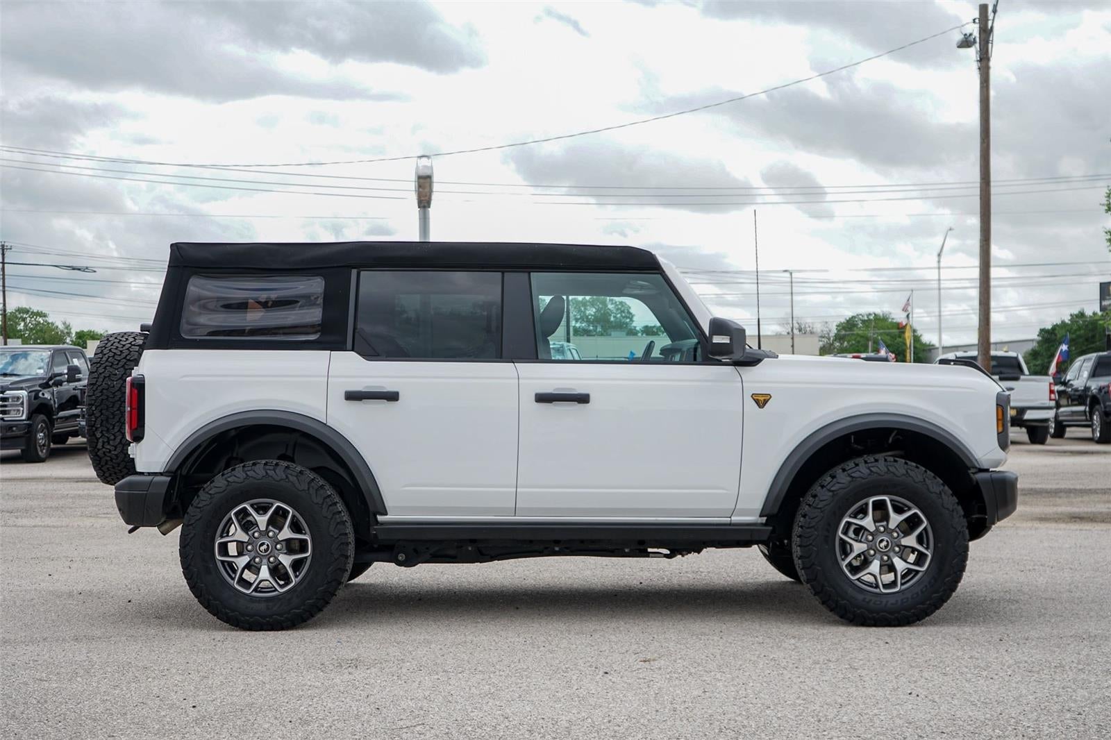 2022 Ford Bronco Badlands Advanced