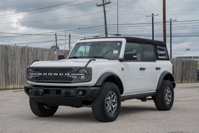 2022 Ford Bronco Badlands Advanced