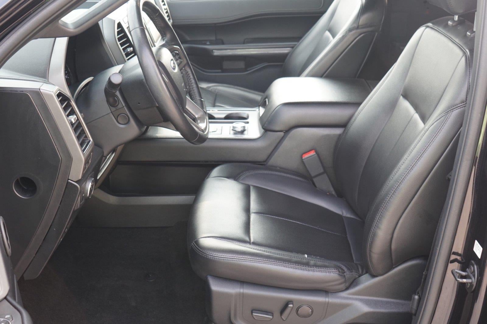 2021 Ford EXPEDITION MAX XLT