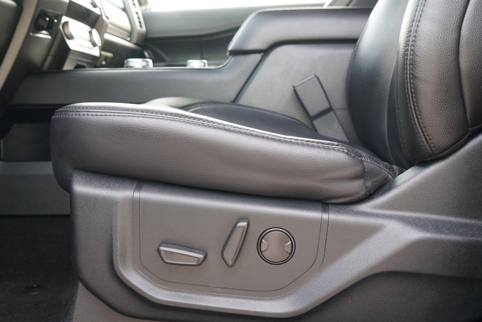 2021 Ford EXPEDITION MAX XLT