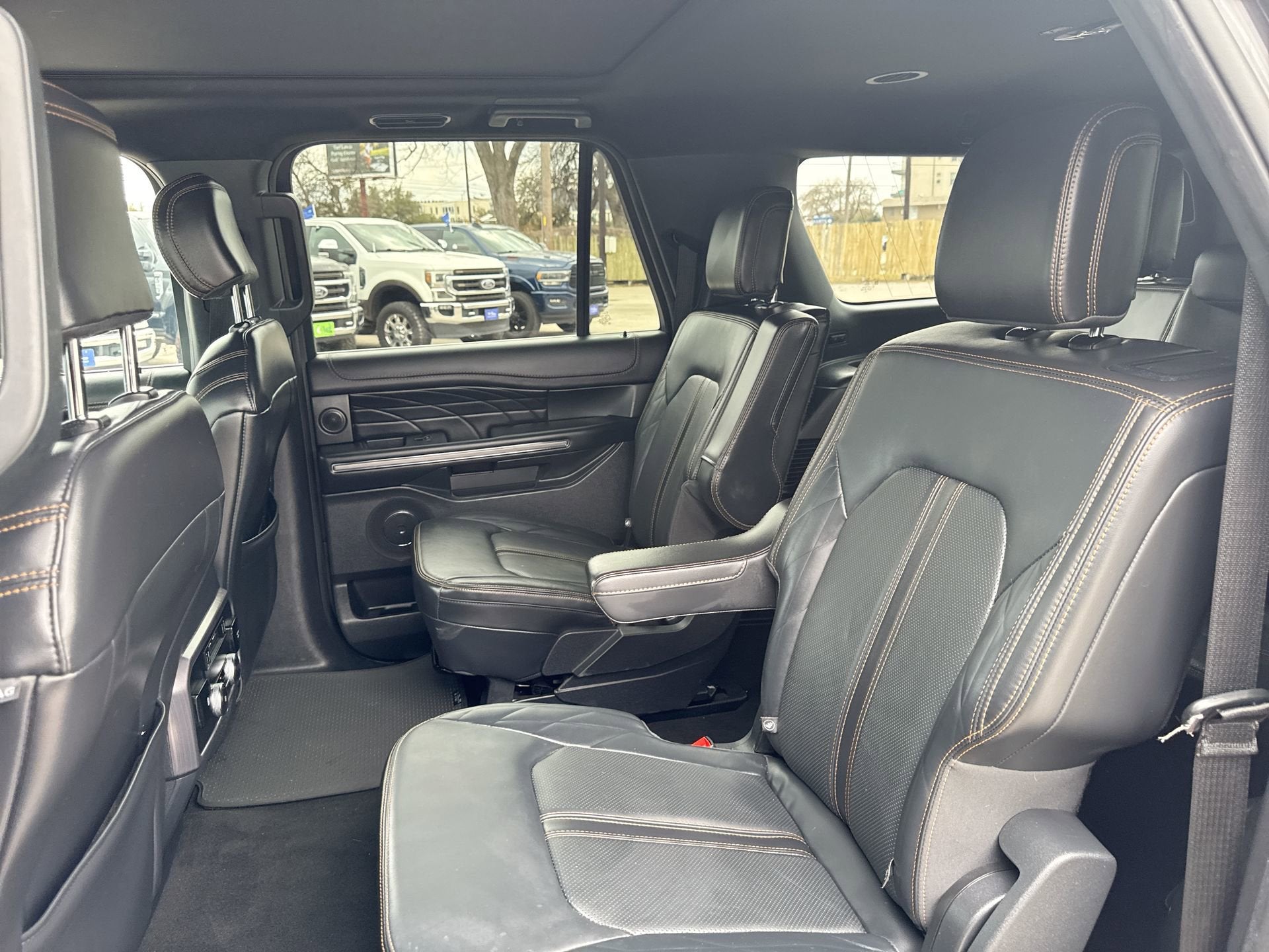 2023 Ford Expedition Max Platinum