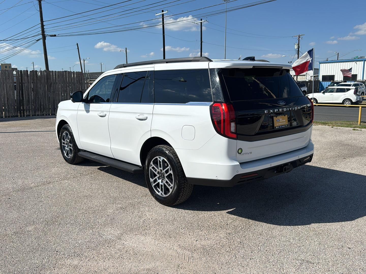 2025 Ford Expedition Active