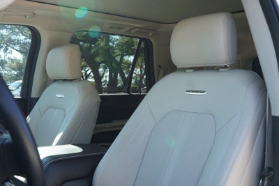 2024 Ford Expedition Platinum
