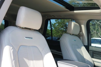2024 Ford Expedition Platinum