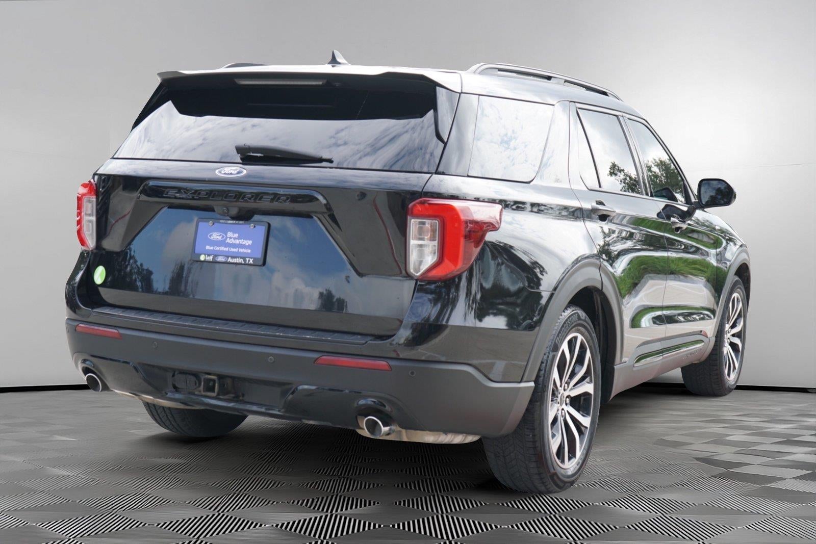 2022 Ford Explorer ST-Line