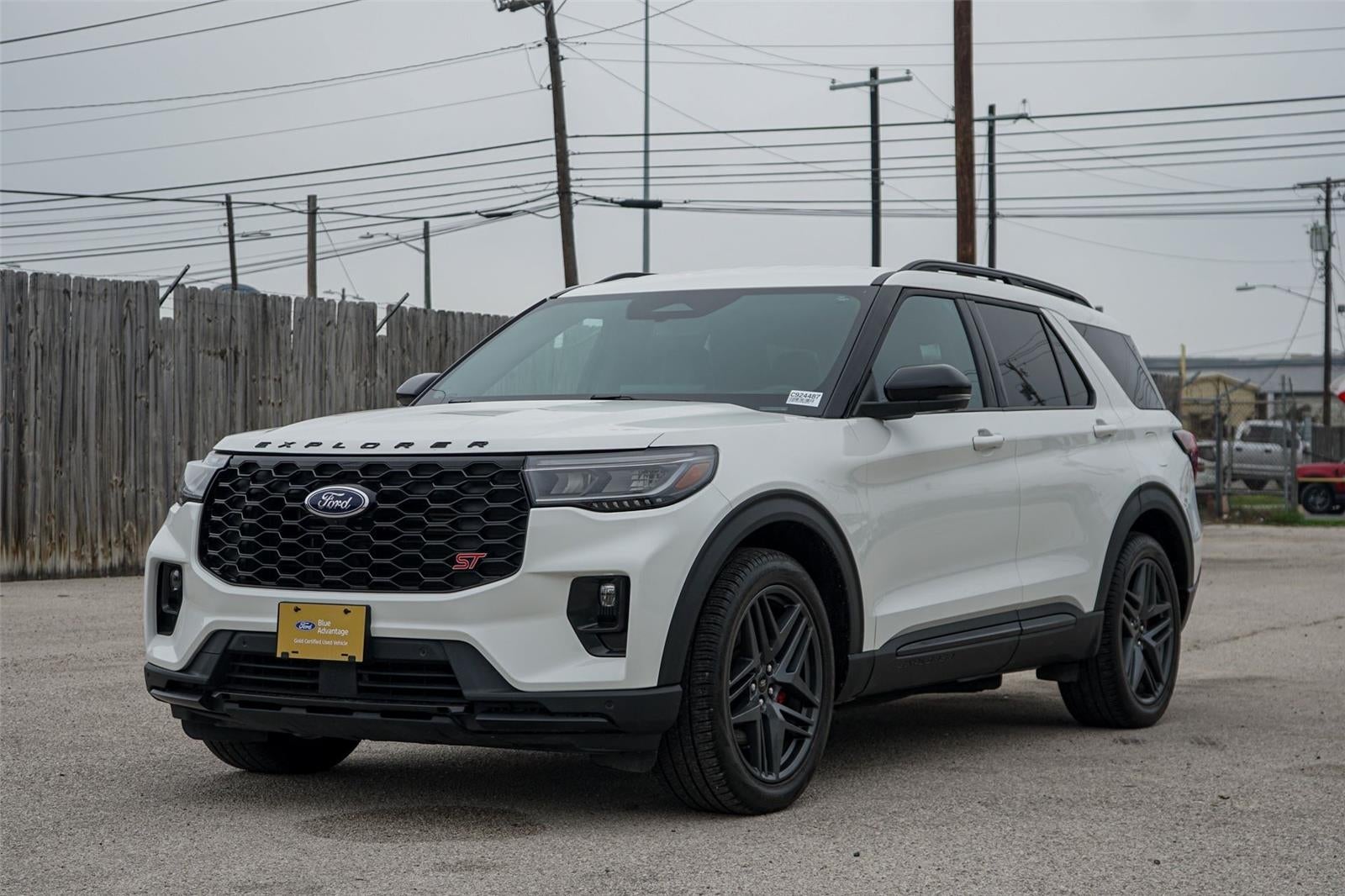 2025 Ford Explorer ST