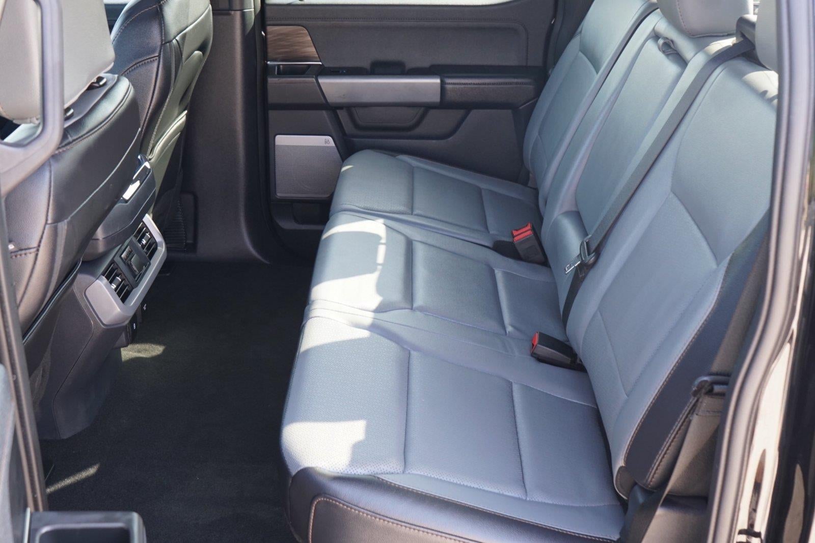 2024 Ford F-150 Lightning Lariat