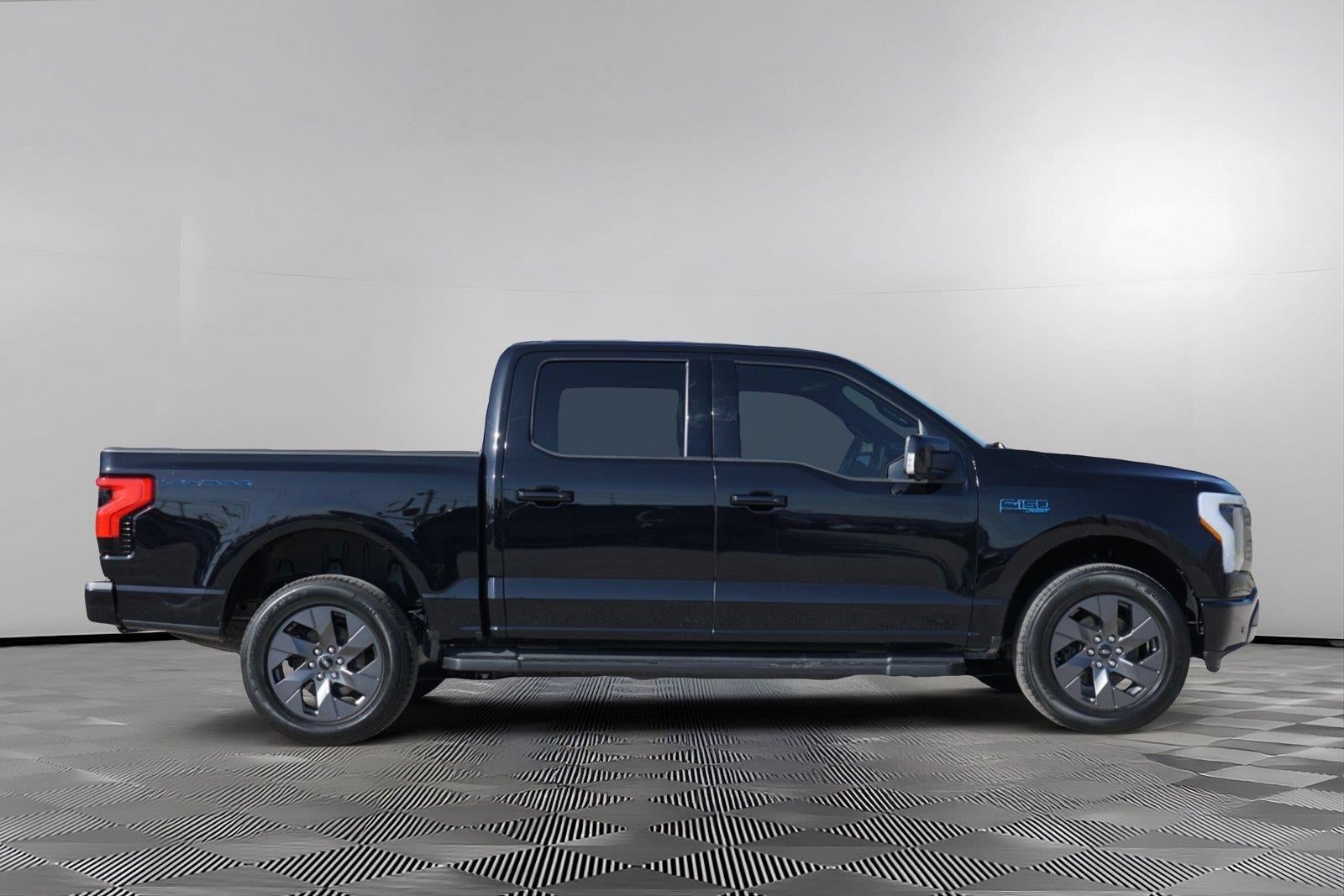 2024 Ford F-150 Lightning Lariat