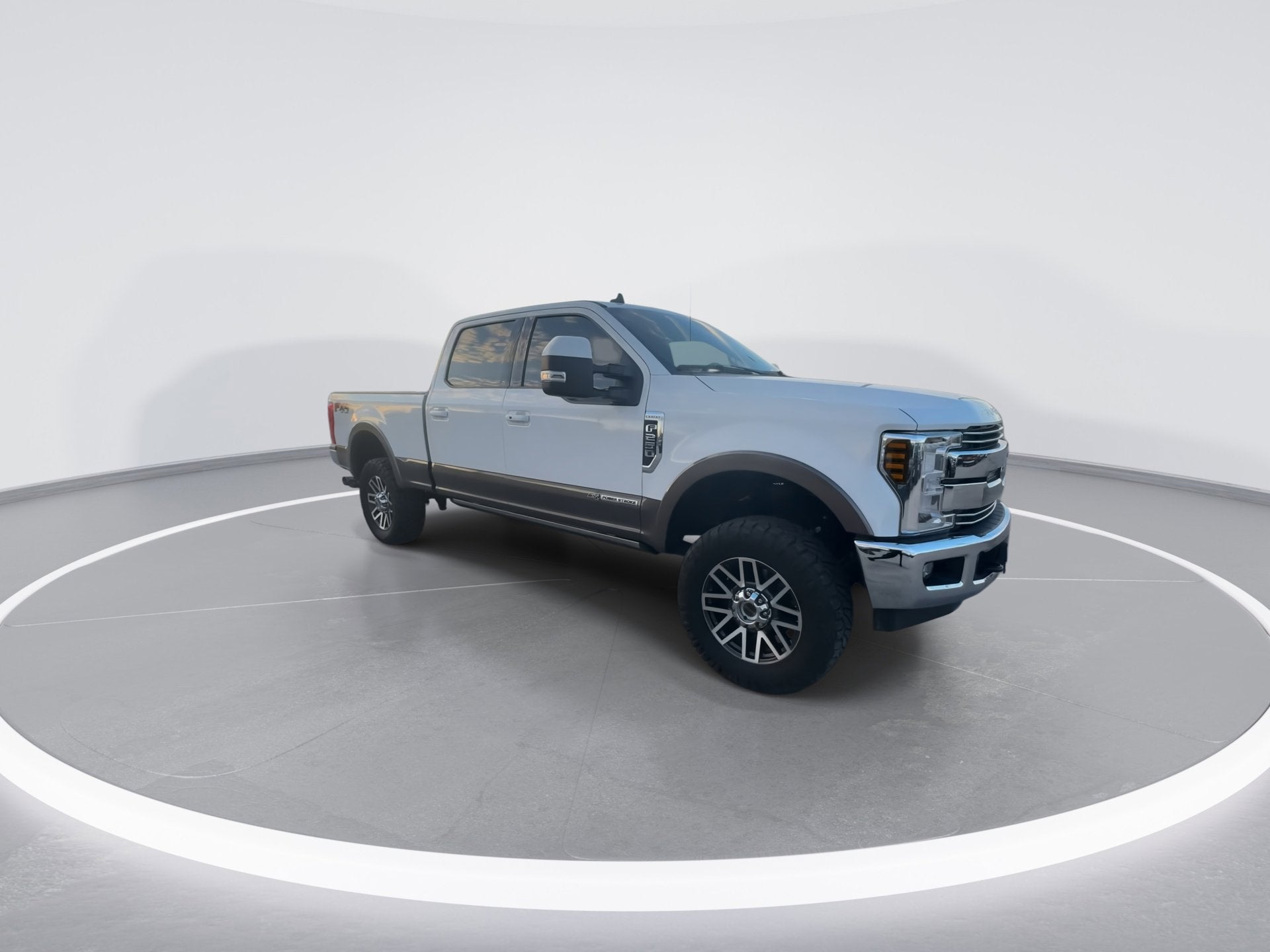 2019 Ford Super Duty F-250 Lariat