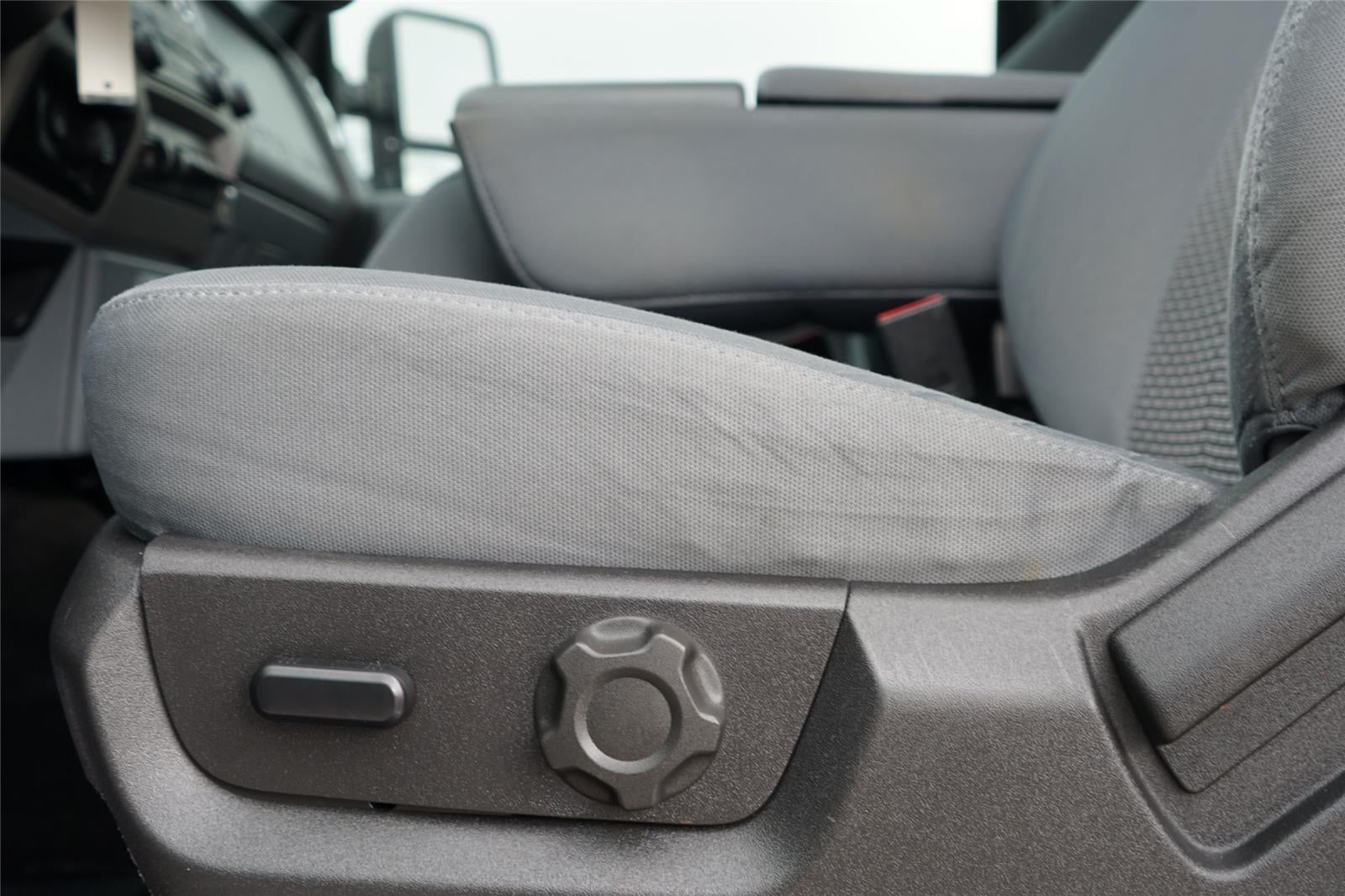 2016 Ford Super Duty F-250 Base