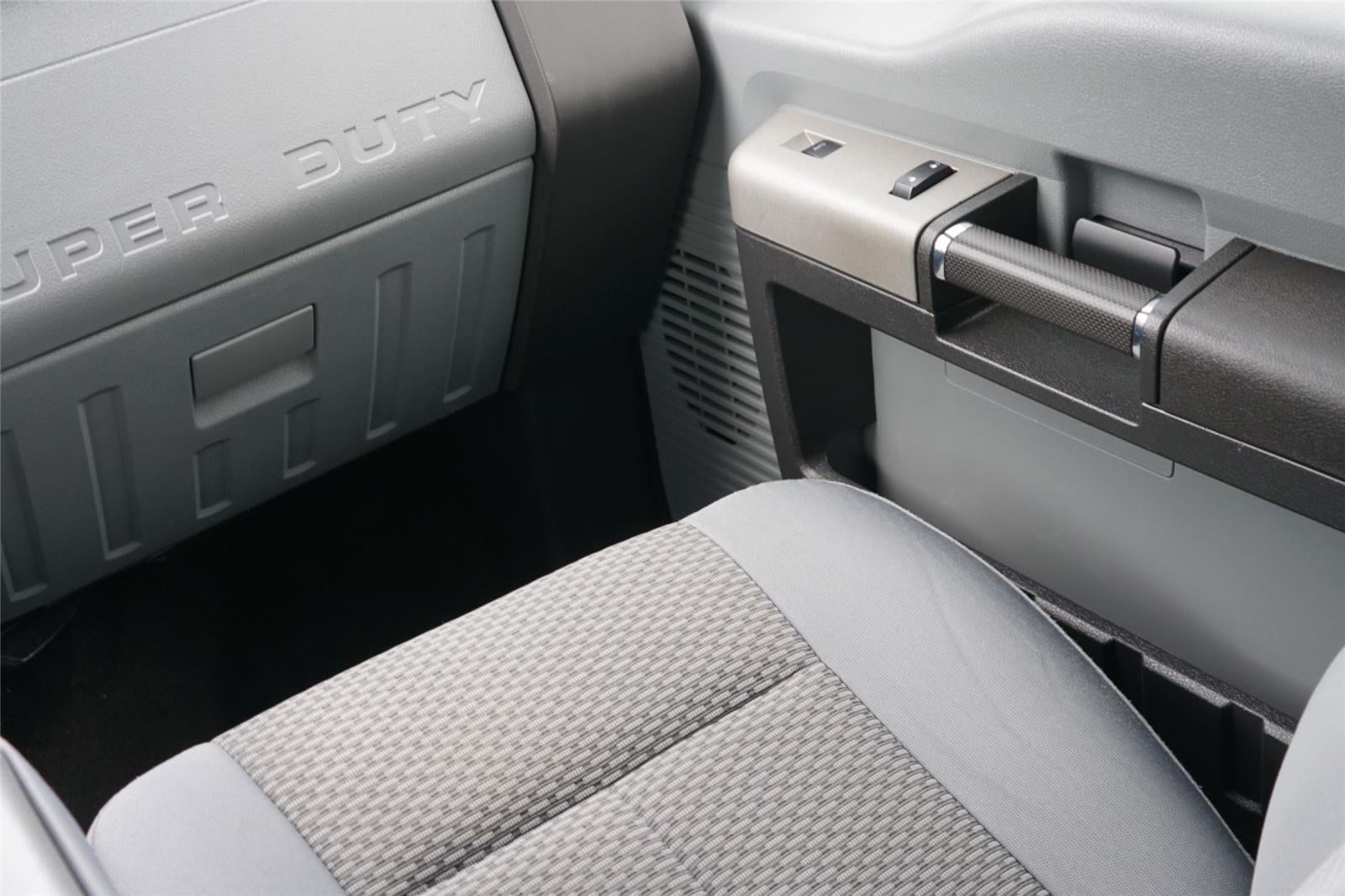 2016 Ford Super Duty F-250 Base