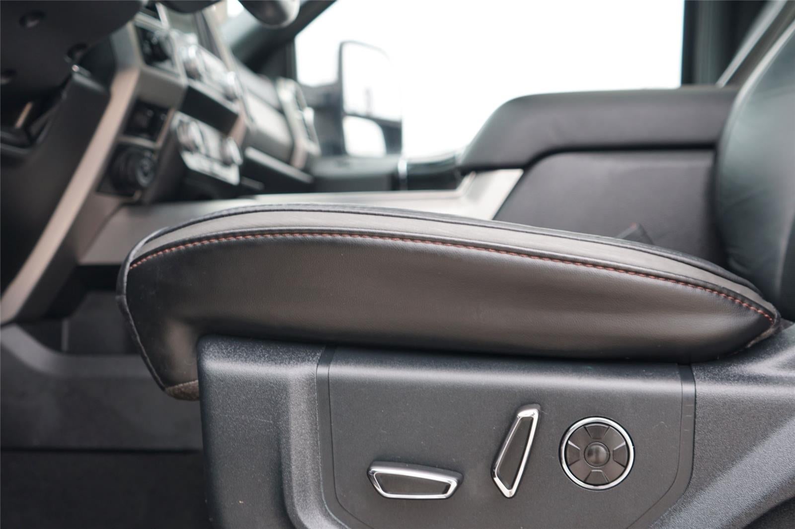 2020 Ford Super Duty F-250 Platinum