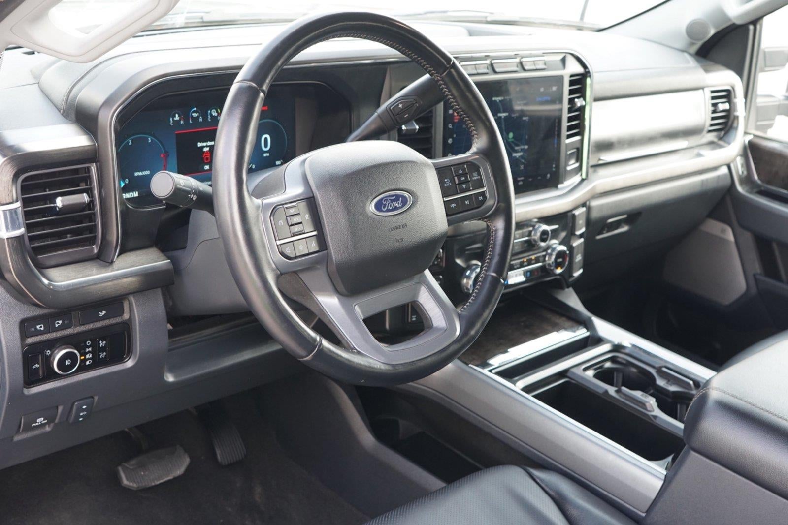 2023 Ford Super Duty F-250 Lariat