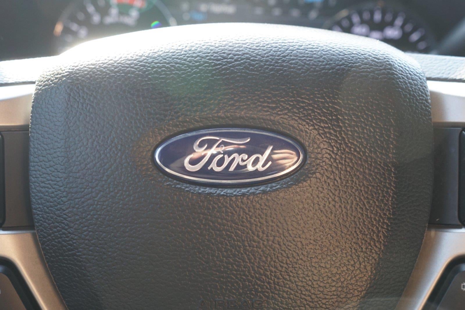 2022 Ford Super Duty F-350 Lariat