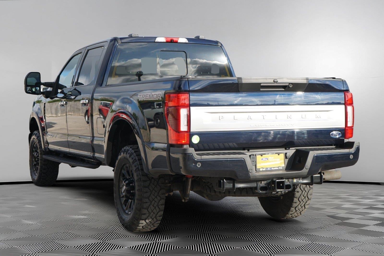 2022 Ford Super Duty F-350 Platinum