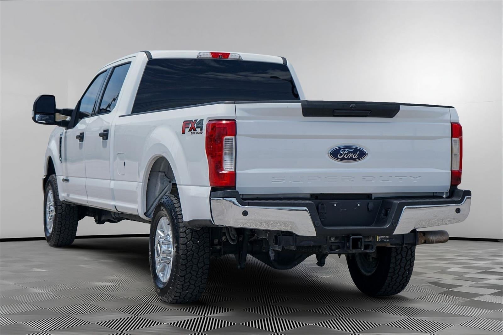 2019 Ford Super Duty F-350 XLT