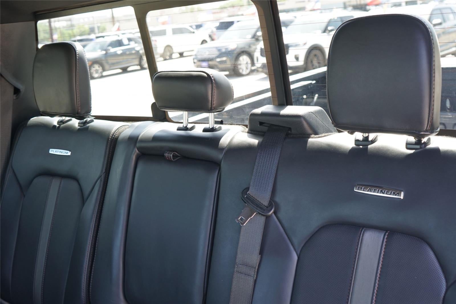 2022 Ford Super Duty F-350 Platinum