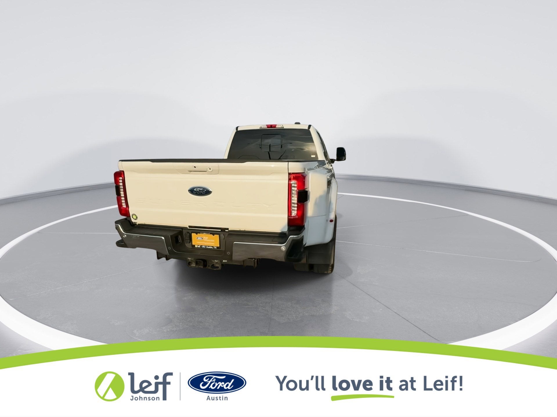 2024 Ford Super Duty F-350 Lariat