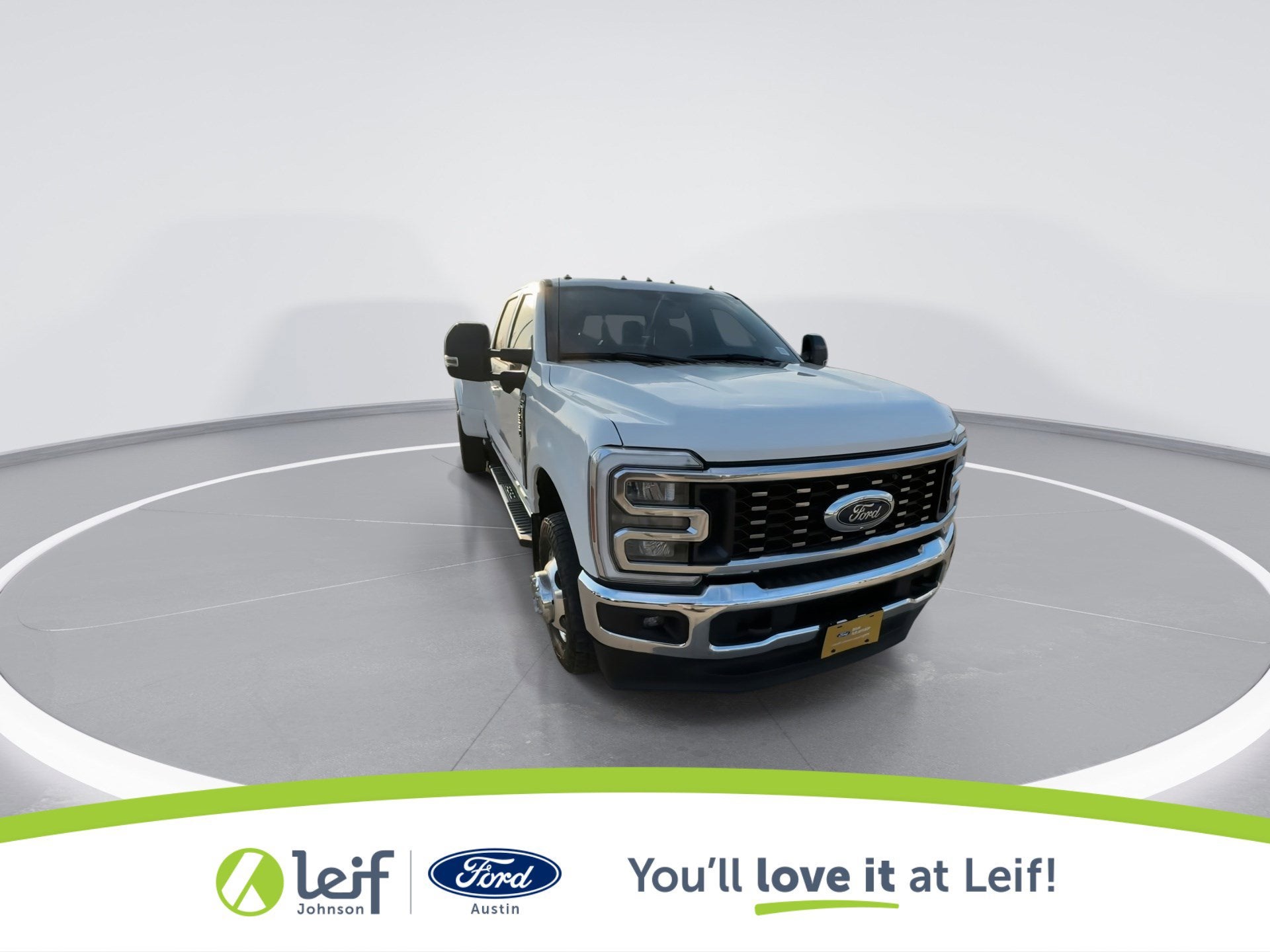 2024 Ford Super Duty F-350 Lariat