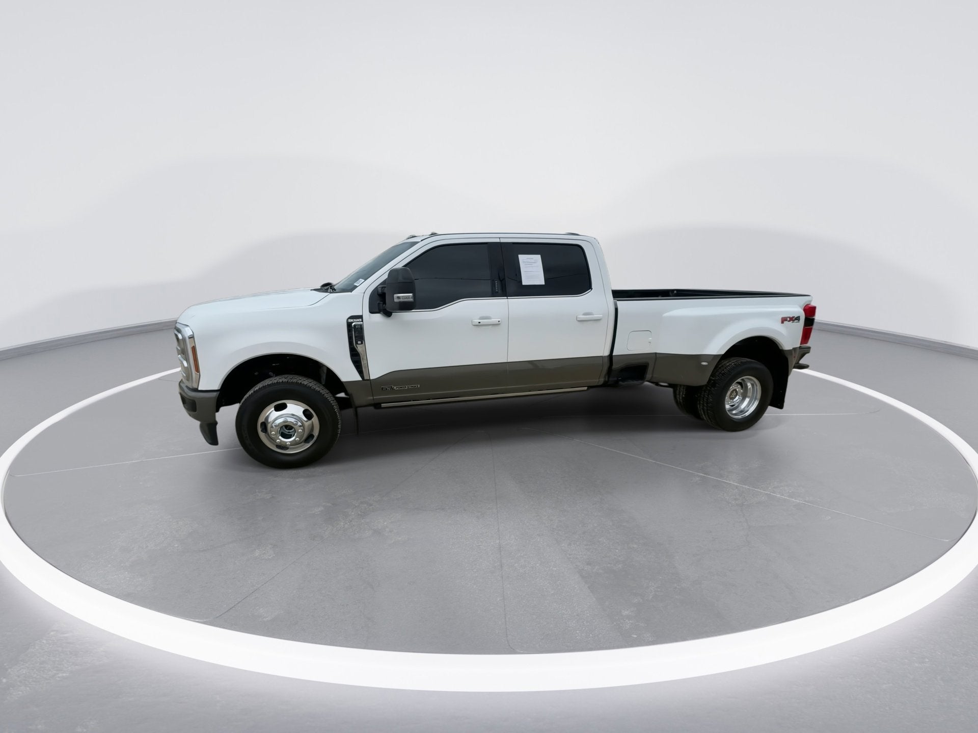 2026 Ford Super Duty F-350 King Ranch