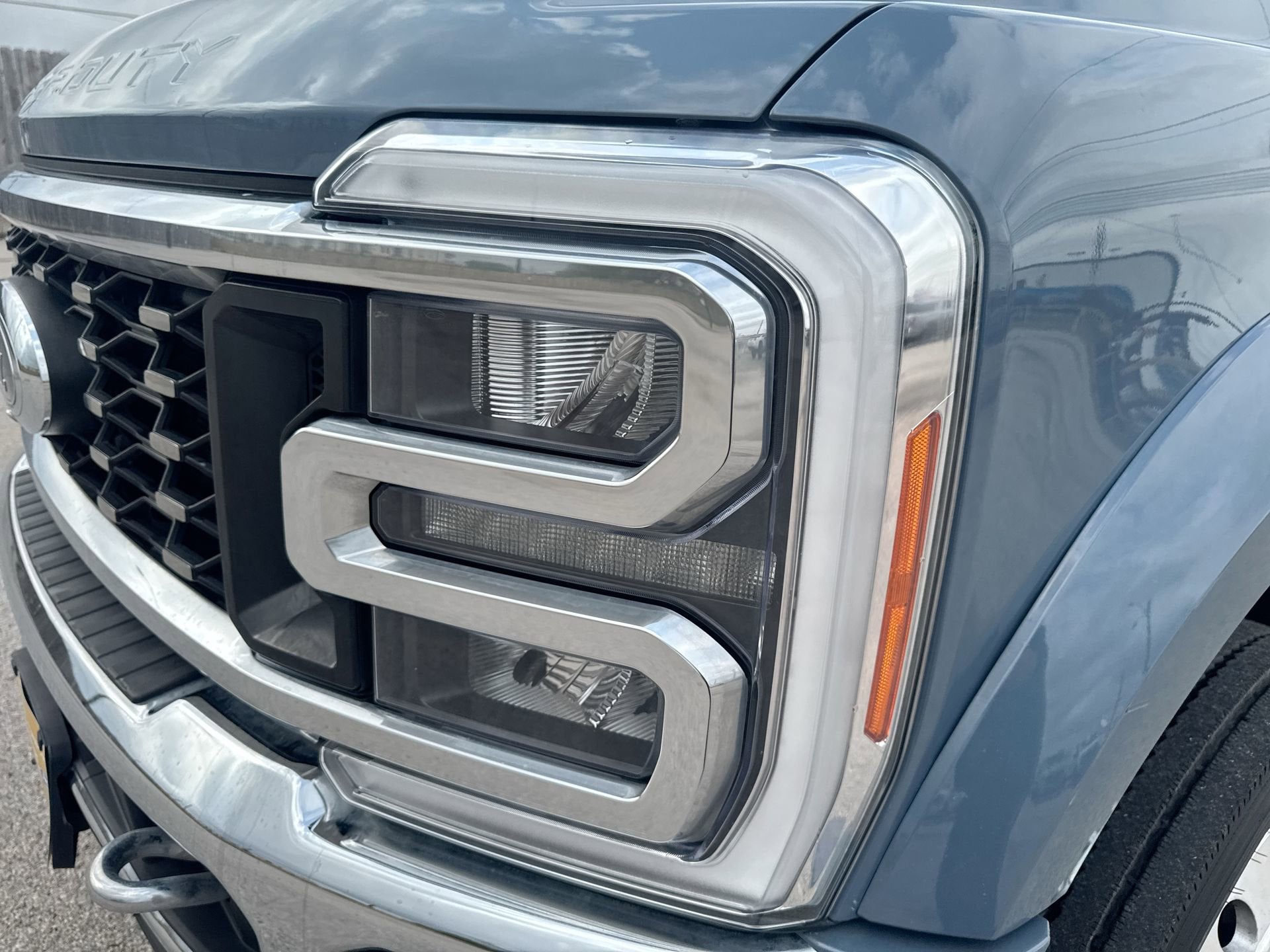 2023 Ford Super Duty F-450 Lariat