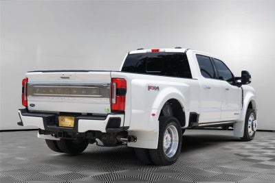 2025 Ford Super Duty F-450 Platinum