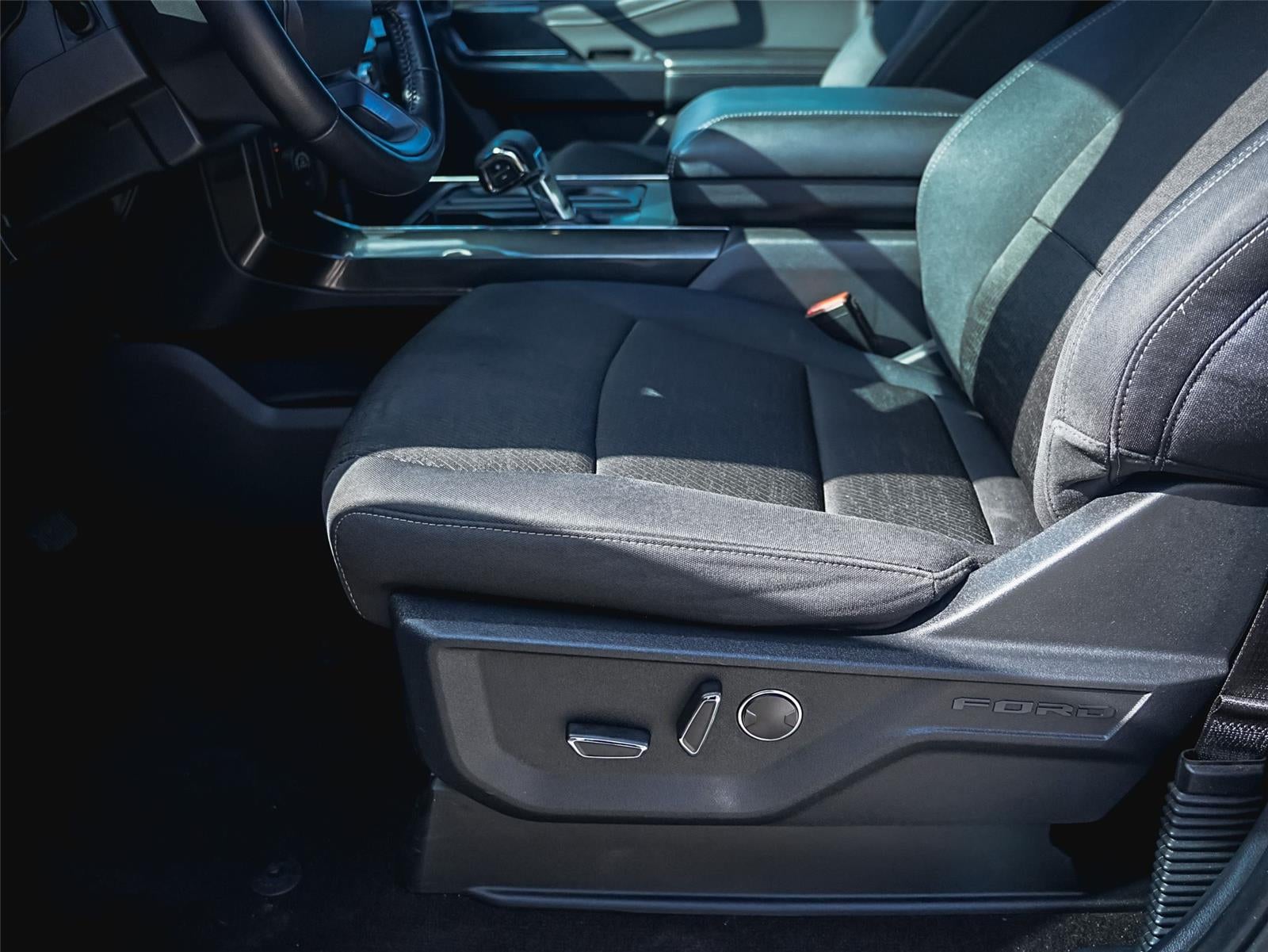 2021 Ford F-150 Base