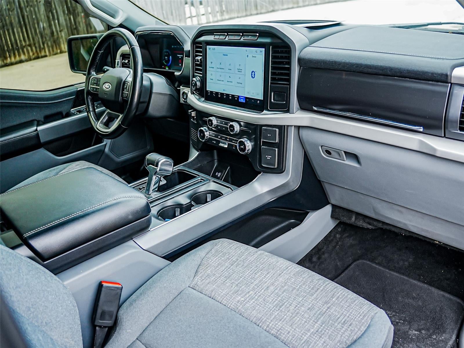 2022 Ford F-150 Lightning XLT