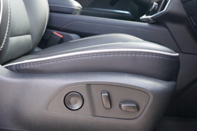 2025 GMC Acadia FWD Denali