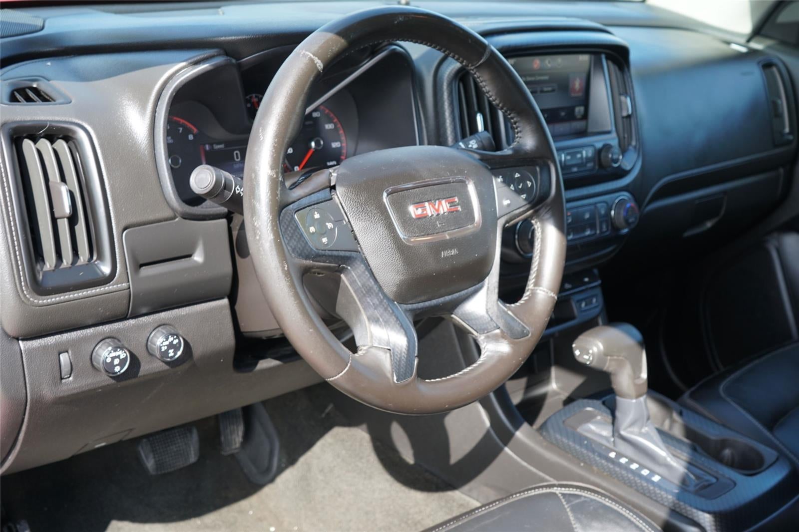 2015 GMC Canyon 4WD SLT