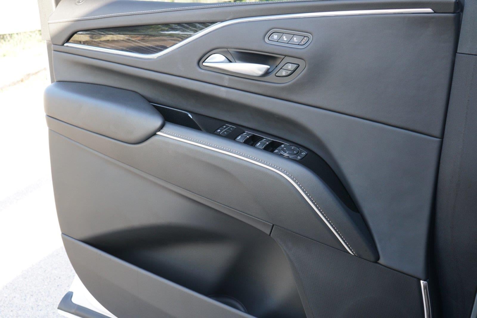 2023 Cadillac Escalade 4WD Sport
