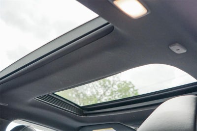 2019 Nissan Maxima SR