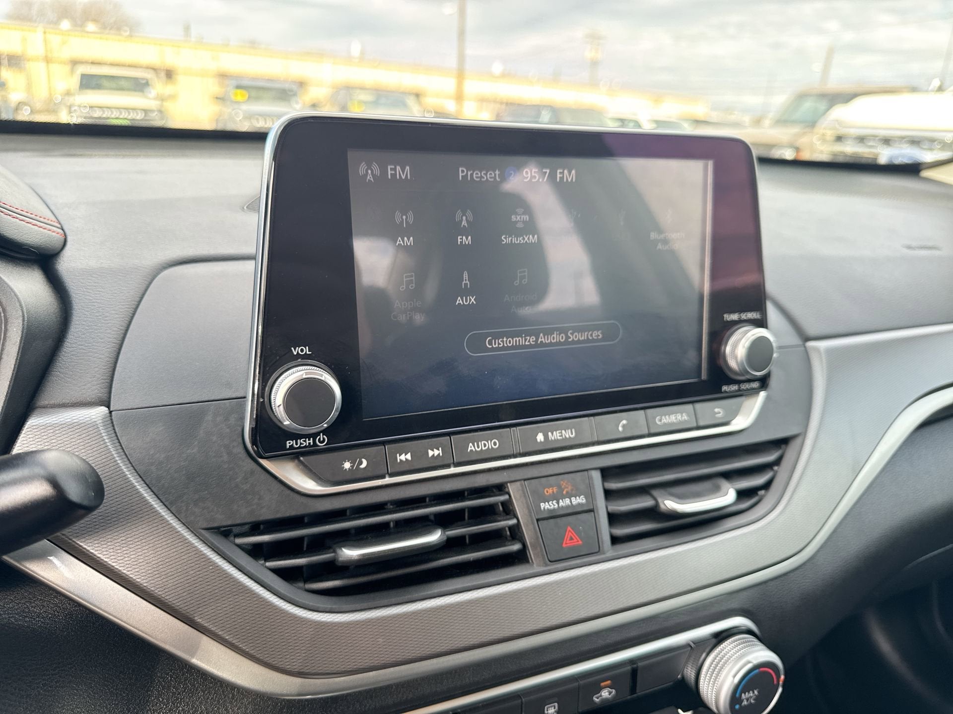 2024 Nissan Altima 2.5 SR