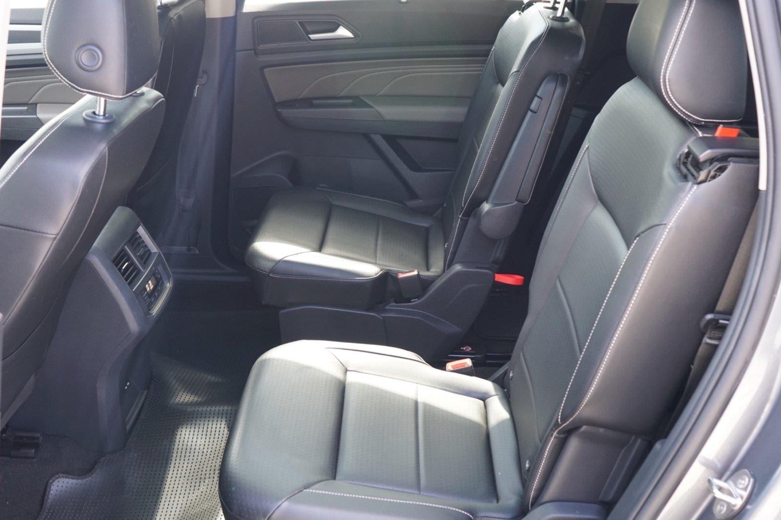 2022 Volkswagen Atlas 3.6L V6 SEL R-Line