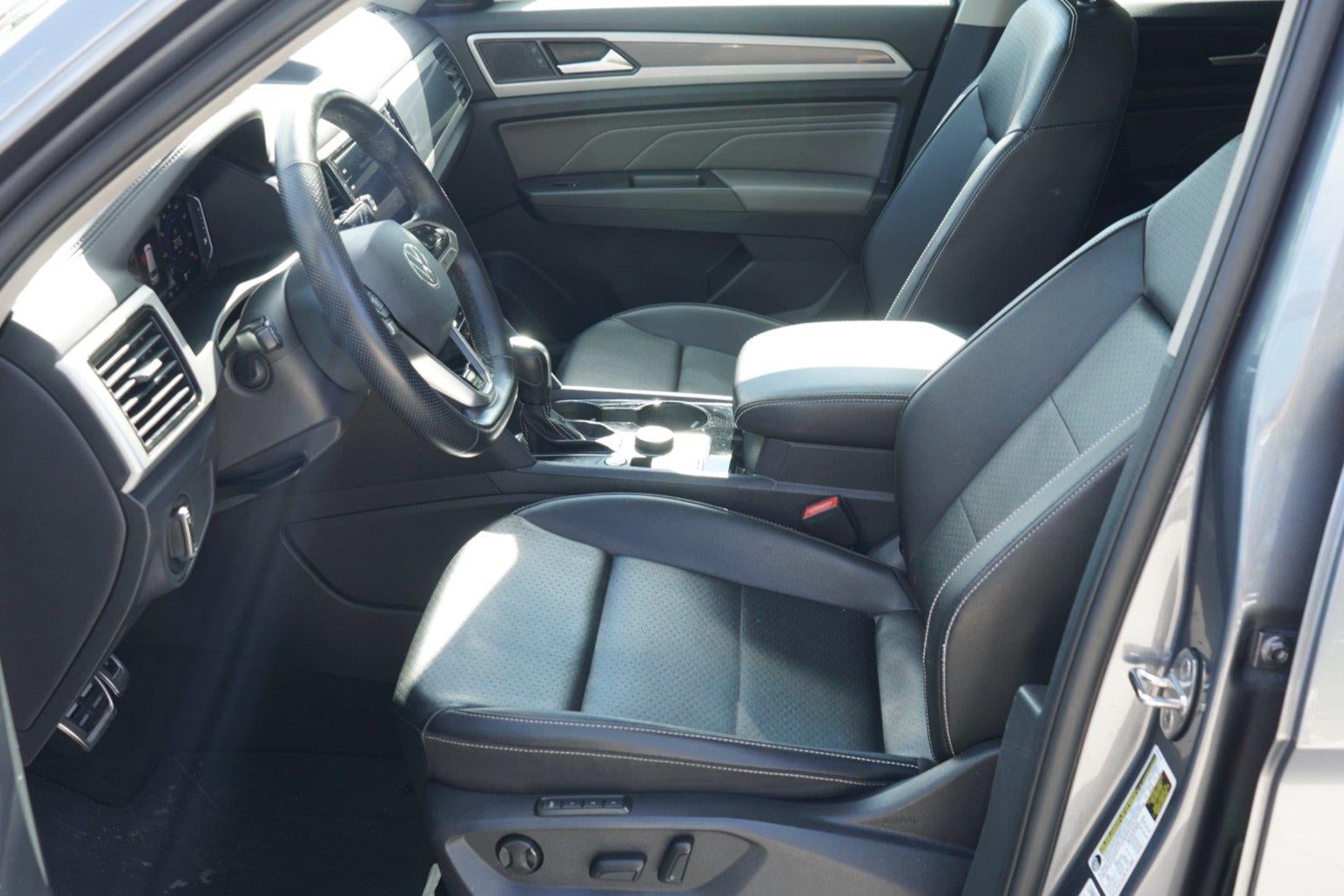 2022 Volkswagen Atlas 3.6L V6 SEL R-Line