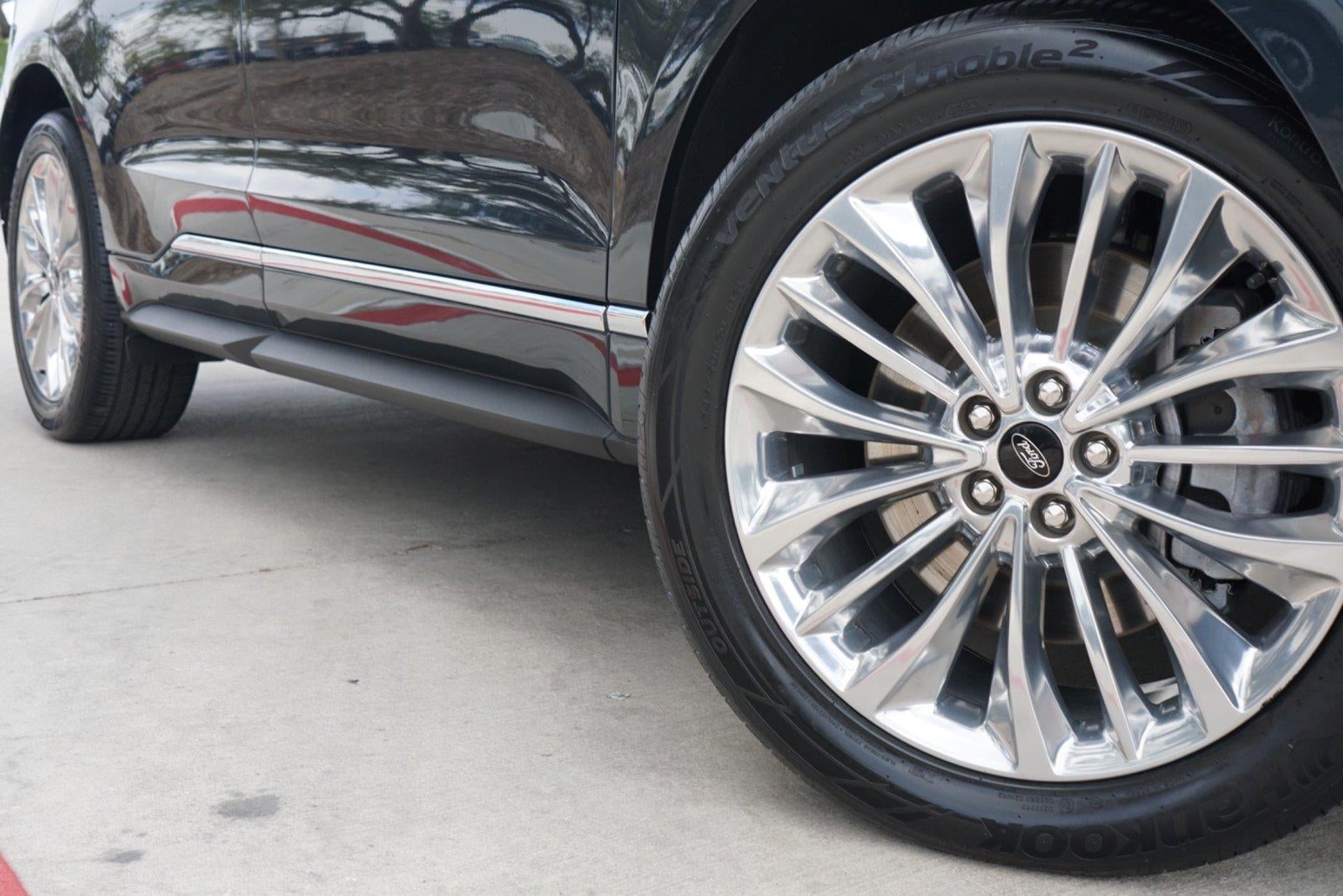 2024 Ford Edge Titanium
