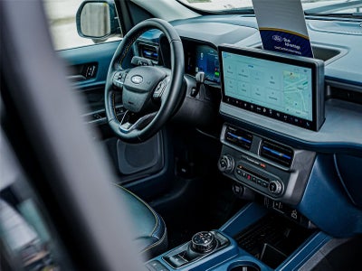 2025 Ford Maverick Lobo