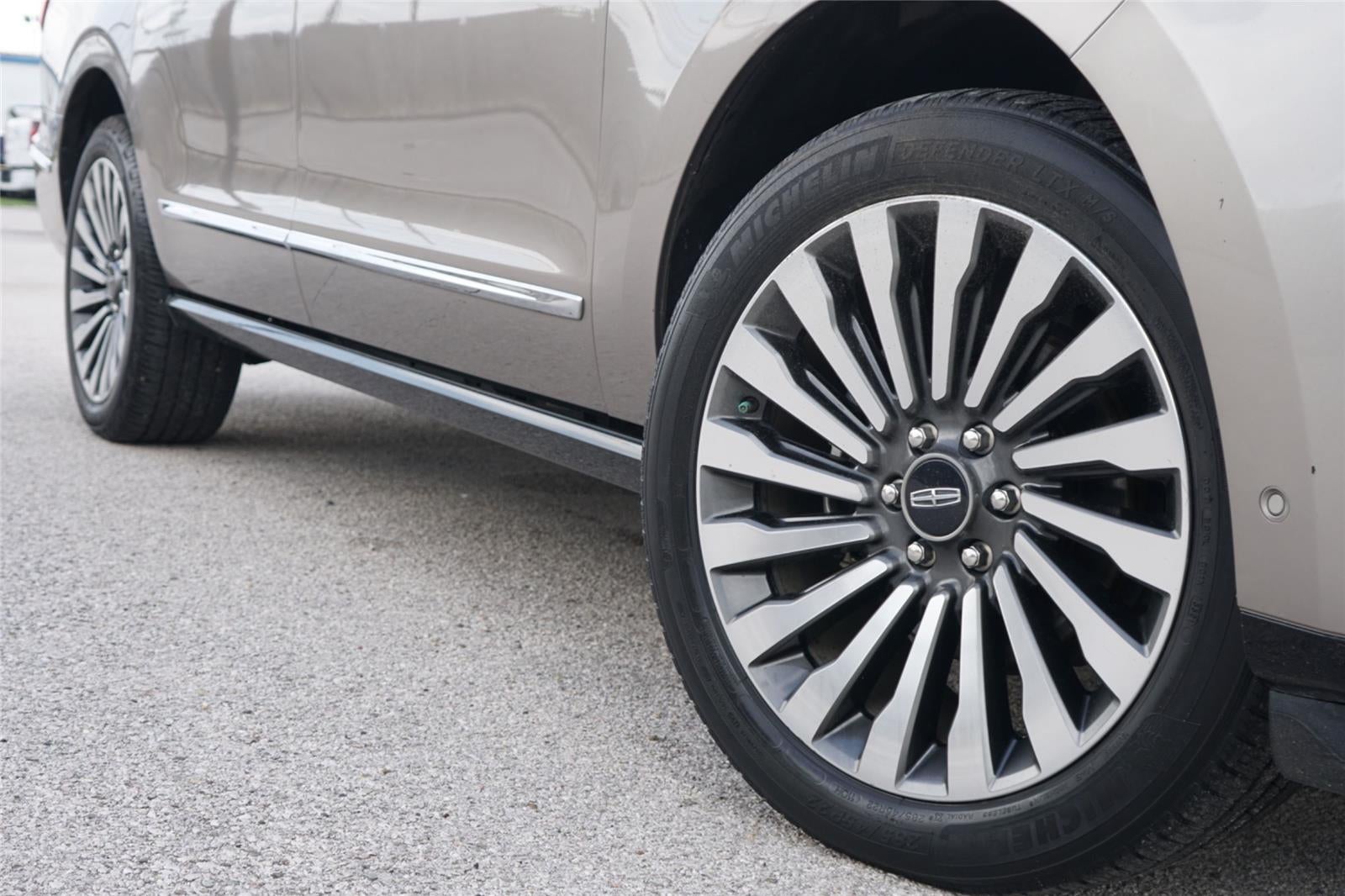 2019 Lincoln Navigator L Reserve