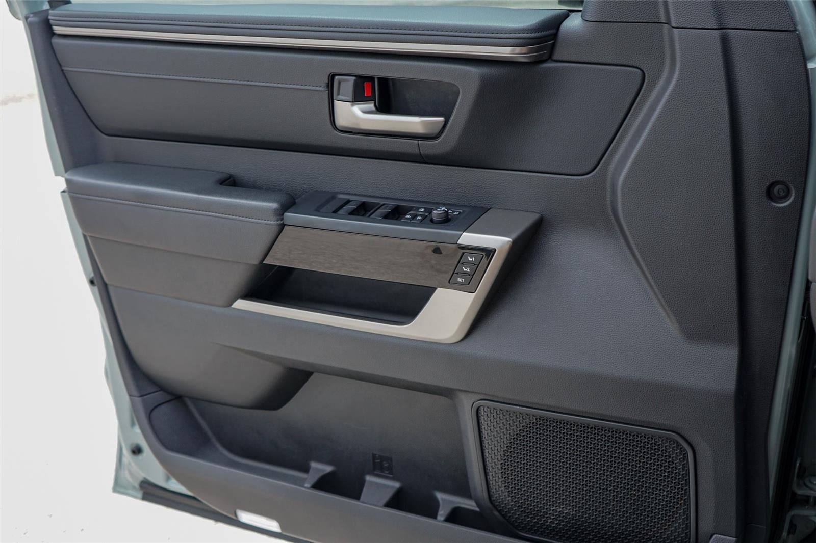 2024 Toyota Tundra Limited HV