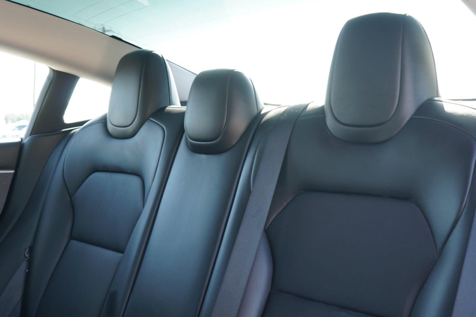 2024 Tesla MODEL 3 Base