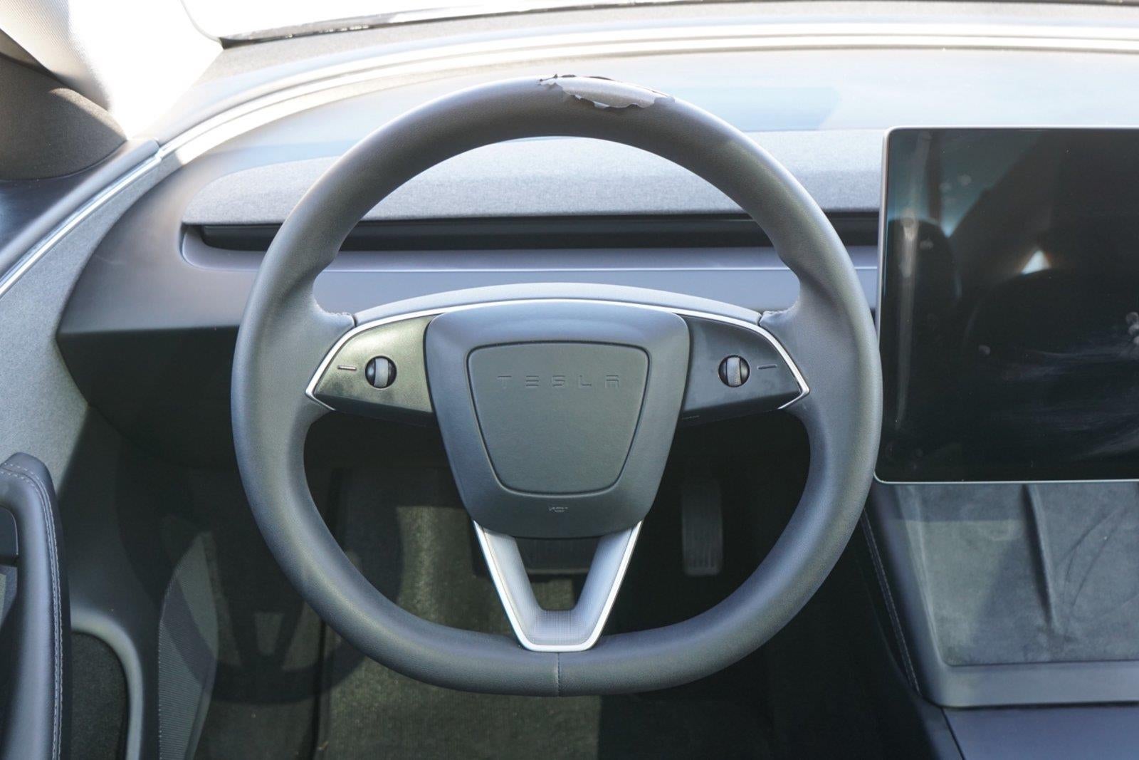 2024 Tesla MODEL 3 Base